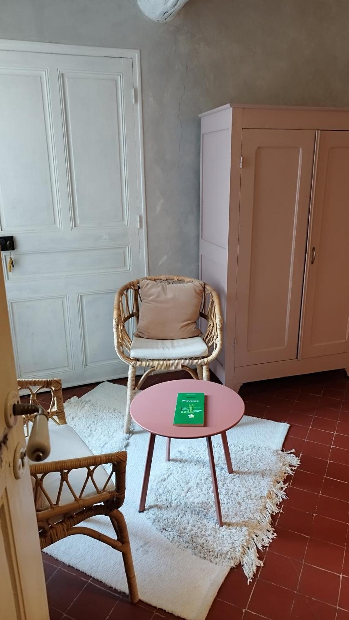 مبيت وإفطار Violès Alheuredusud المظهر الخارجي الصورة